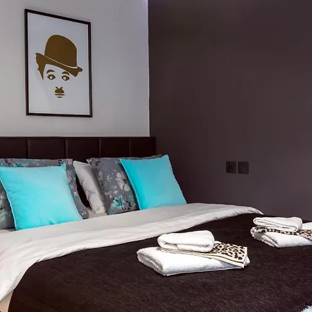 Center Luxury Apartment Volos