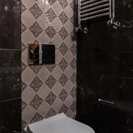 Center Luxury Apartment Volos