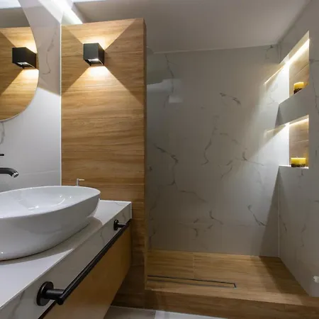 Apartment Center Luxury *