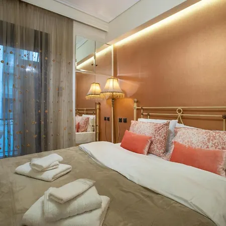 Center Luxury *