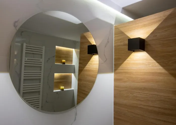 Апартаменты Center Luxury *